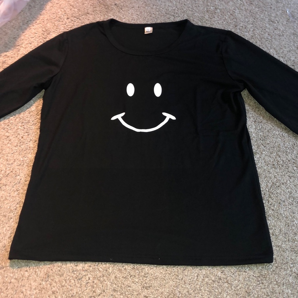 Longsleeve black tee